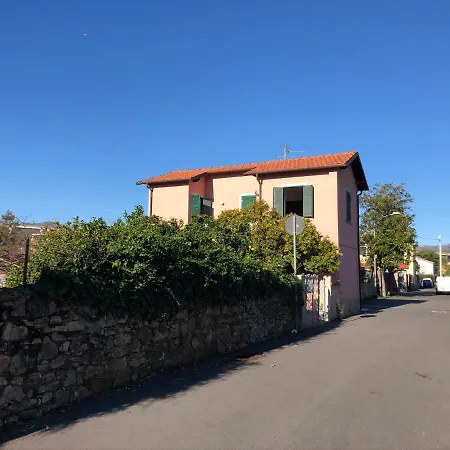 Casa Delle Arance Ferienhaus *